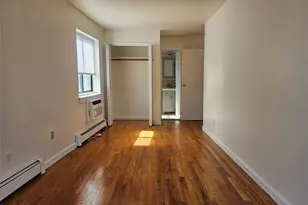 39-22 211th St, Bayside, NY 11361 - Photo 11