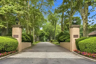 3 Willada Lane, Glen Cove, NY 11542 - Photo 35