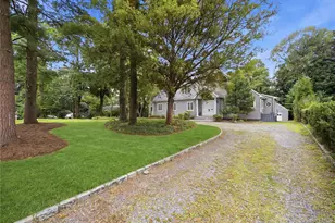 9 Addison Ln, Greenvale, NY 11548 - Photo 3