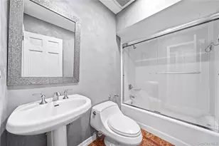9 Addison Ln, Greenvale, NY 11548 - Photo 15