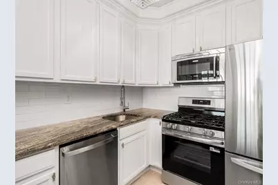 150 Surf Drive #482, Bronx, NY 10473 - Photo 7