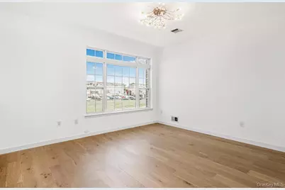150 Surf Drive #482, Bronx, NY 10473 - Photo 3
