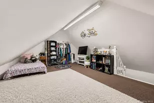 258-10 87th Rd, Floral Park, NY 11001 - Photo 15