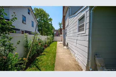 681 Stowe Avenue, Baldwin, NY 11510 - Photo 31