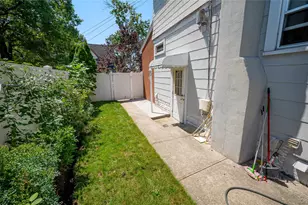 681 Stowe Ave, Baldwin, NY 11510 - Photo 37