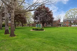 178 Jervis Ave, Farmingdale, NY 11735 - Photo 3