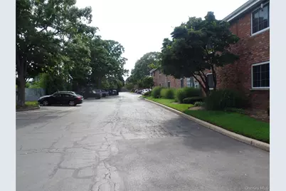 178 Jervis Avenue #178, Farmingdale, NY 11735 - Photo 33
