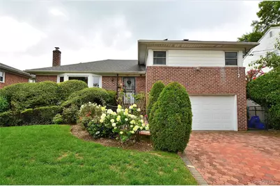 786 E Carl Avenue, Baldwin, NY 11510 - Photo 1