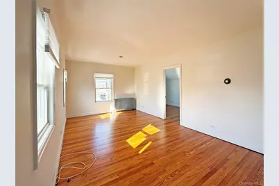 495 Montauk Highway, East Quogue, NY 11942 - Photo 3