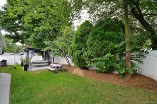 831 Shell St, Baldwin, NY 11510 - Photo 33