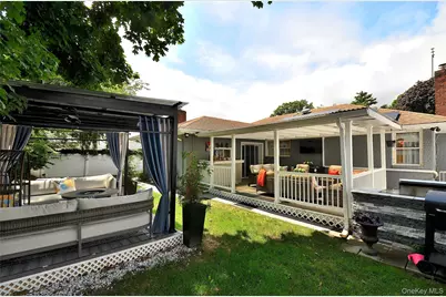 831 Shell Street, Baldwin, NY 11510 - Photo 31