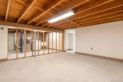 10 Aron Drive, Bohemia, NY 11716 - Photo 29