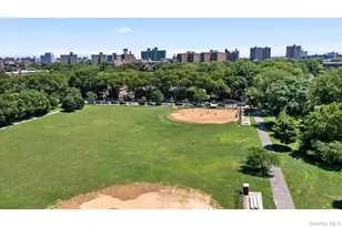 880 Boynton Ave, Bronx, NY 10473 - Photo 23