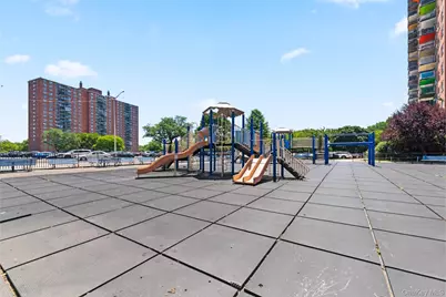880 Boynton Avenue #4L, Bronx, NY 10473 - Photo 13