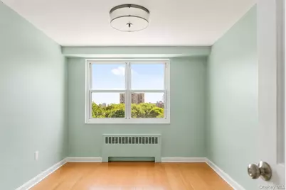 880 Boynton Avenue #4L, Bronx, NY 10473 - Photo 11