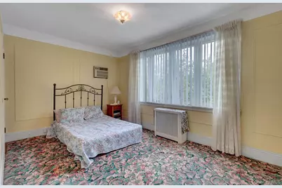 7718 86th Street, Glendale, NY 11385 - Photo 11