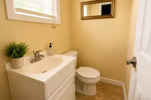 117-27 143rd St, Jamaica, NY 11436 - Photo 9