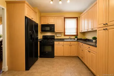 117-27 143rd Street, Jamaica, NY 11436 - Photo 5
