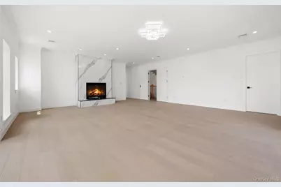4 Angelas Place #1, Bronx, NY 10465 - Photo 25
