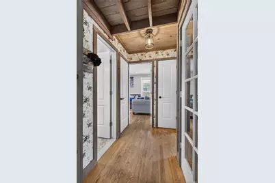 131 Dorset Avenue, Albertson, NY 11507 - Photo 13