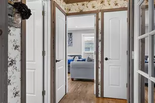 131 Dorset Ave, Albertson, NY 11507 - Photo 13