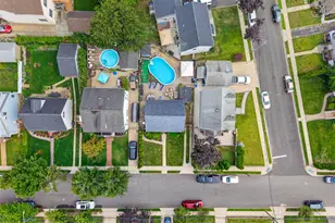 131 Dorset Ave, Albertson, NY 11507 - Photo 35
