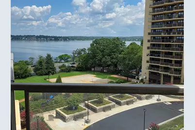 17-85 215 Street #6G, Bayside, NY 11360 - Photo 15