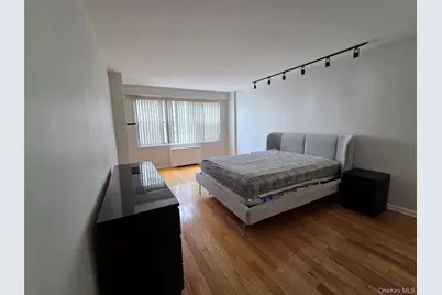 17-85 215 Street #6G, Bayside, NY 11360 - Photo 11