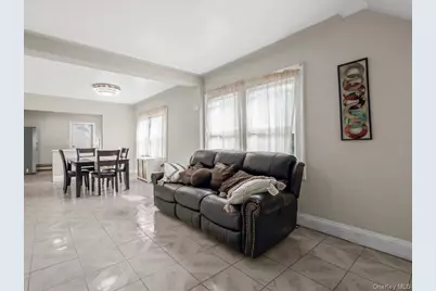 25 Edwards, Valley Stream, NY 11580 - Photo 5