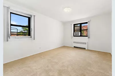 87-40 Francis Lewis Boulevard #42B, Queens Village, NY 11427 - Photo 9
