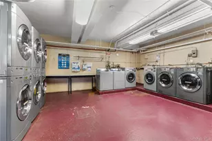 87-40 Francis Lewis Blvd, Queens Village, NY 11427 - Photo 19