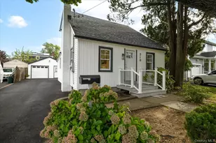 210 N Delaware Ave, Massapequa, NY 11758 - Photo 23