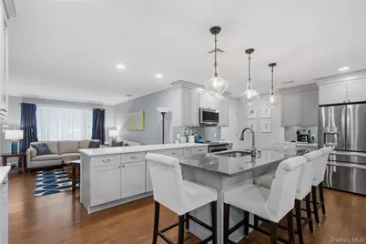 333 Ontario Street, Ronkonkoma, NY 11779 - Photo 13