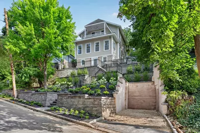 111 Altamont Avenue, Sea Cliff, NY 11579 - Photo 3