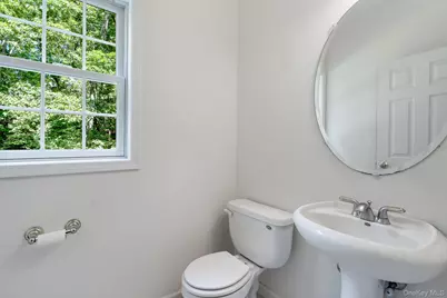 127 Shagbark Lane, Hopewell Junction, NY 12533 - Photo 15