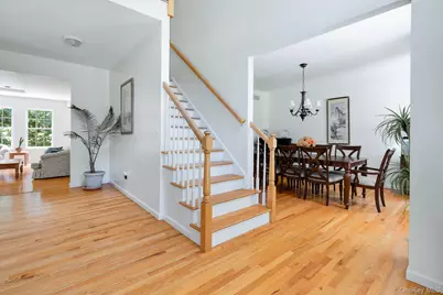 127 Shagbark Lane, Hopewell Junction, NY 12533 - Photo 3