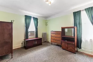 46-27 Robinson St, Flushing, NY 11355 - Photo 17