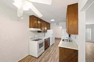 1006 Cabot Path, Saint James, NY 11780 - Photo 7