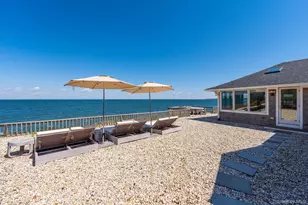 21515 Soundview Ave, Southold, NY 11971 - Photo 33