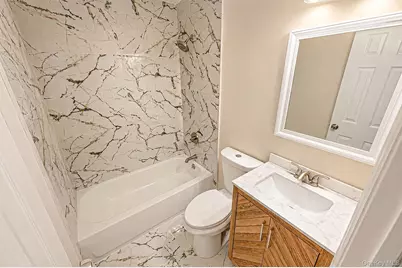 532 French Avenue, North Babylon, NY 11703 - Photo 27