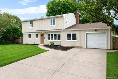 532 French Avenue, North Babylon, NY 11703 - Photo 1