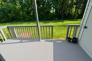 2 Locust Ct, Fishkill, NY 12524 - Photo 9