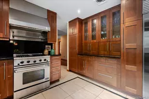 5 Jacquelyn Ct, Dix Hills, NY 11746 - Photo 17