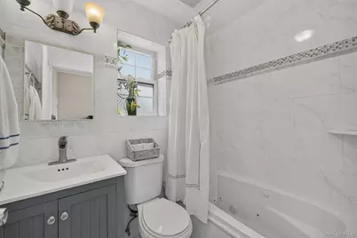 3144 Baisley Avenue, Bronx, NY 10465 - Photo 29