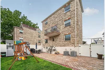 3144 Baisley Avenue, Bronx, NY 10465 - Photo 43