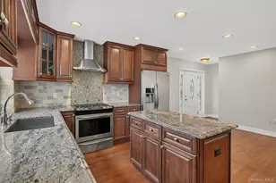 3144 Baisley Ave, Bronx, NY 10465 - Photo 21