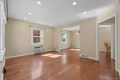 33 Grandview Drive, Mahopac, NY 10541 - Photo 9