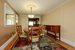 390 Cochran Pl, Valley Stream, NY 11581 - Photo 15