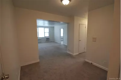 2 Sadore Lane #5E, Yonkers, NY 10710 - Photo 3