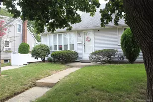 120 N Terrace Pl, Valley Stream, NY 11580 - Photo 5